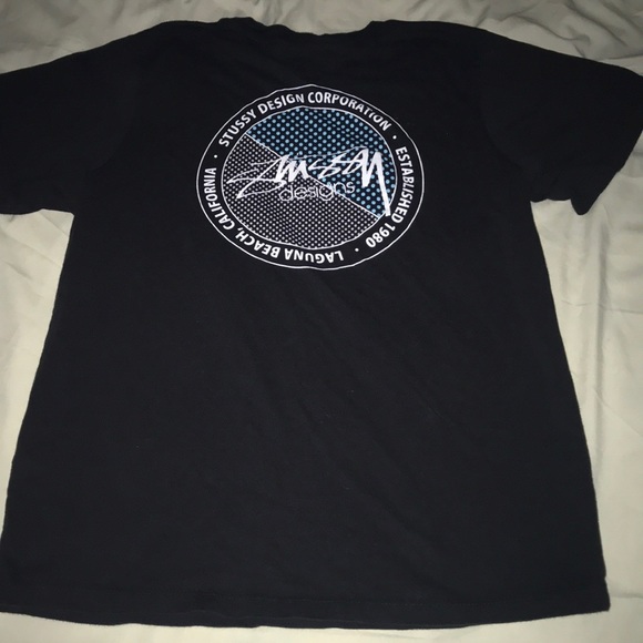 Stüssy dot design T-Shirt. - Picture 4 of 5